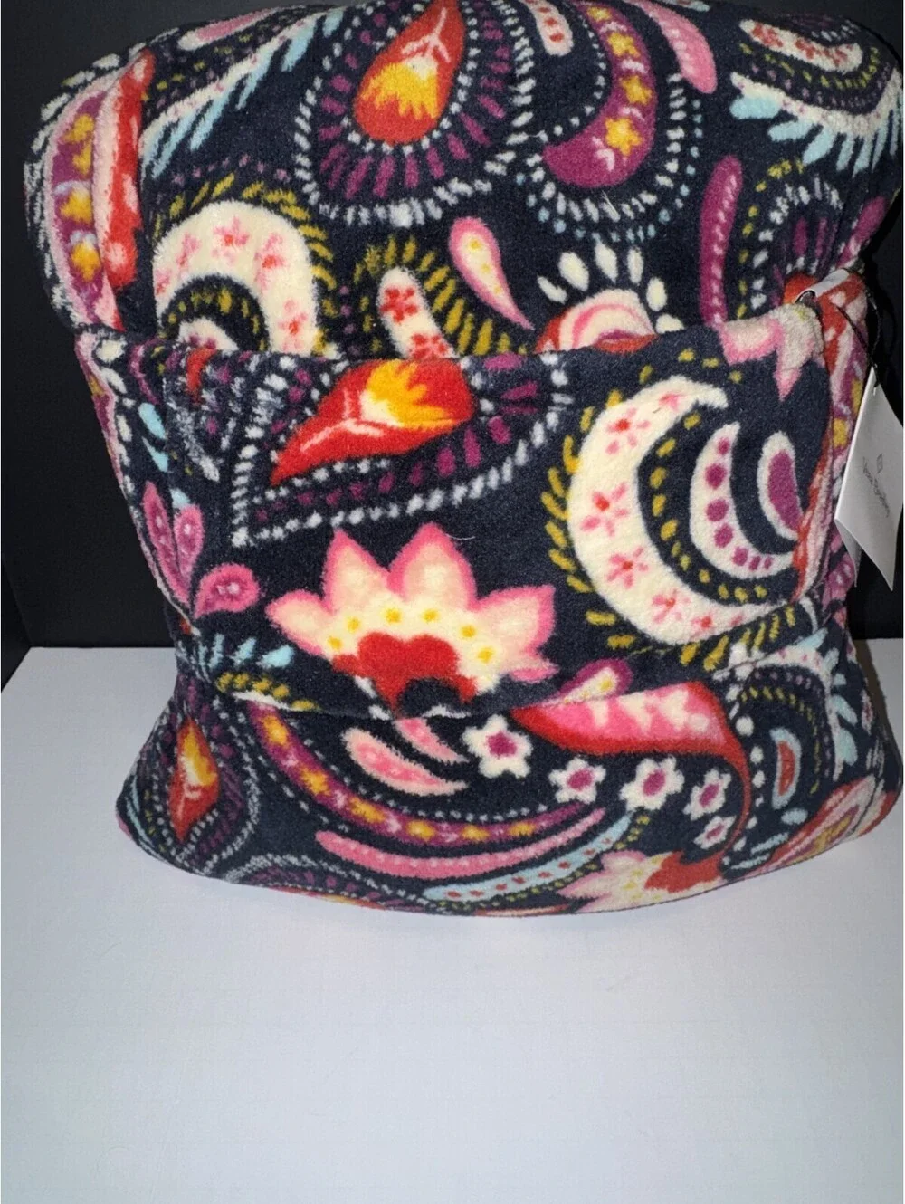 Vera Bradley Painted Paisley 60 by 45 Travel Fleece Pillow/Blanket NWT Navy